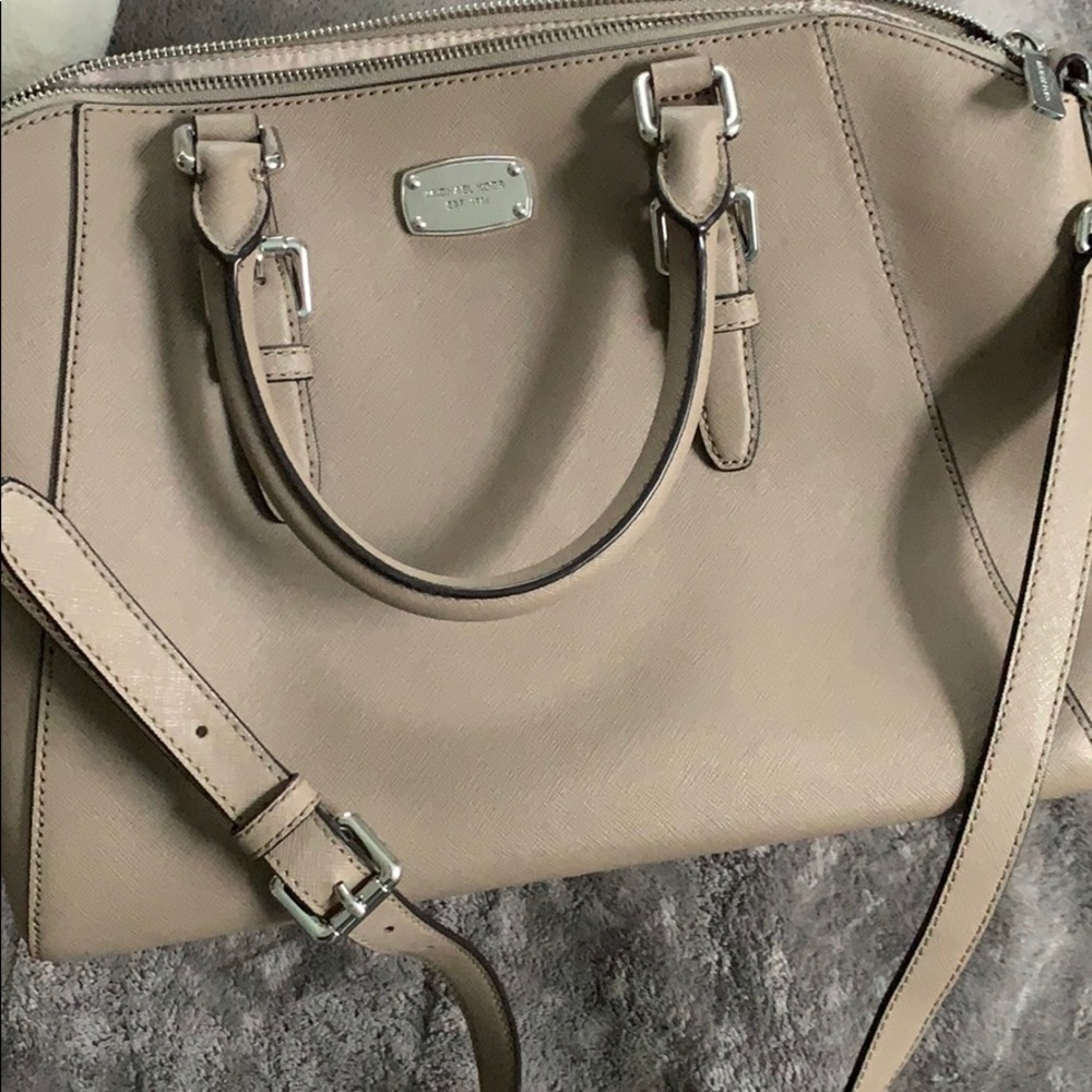 Michaels kors bag